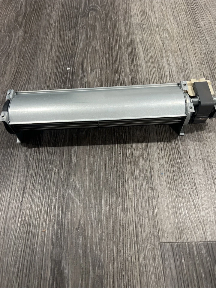 Двигатель вентилятора охлаждения 695211252 Smeg - Изображение 3 из 3