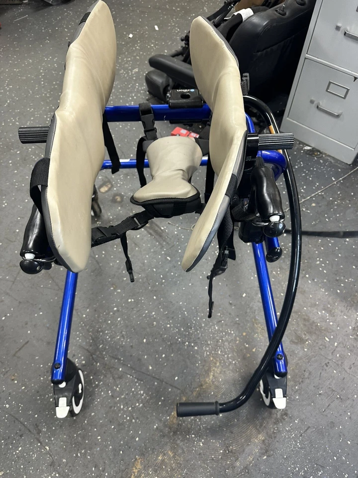 RIFTON ENTRENADOR DE MARCHA MARCAPASOS MEDIO, 150 LIBRAS CAPACIDAD MODELO MARCAPASOS 502 Foto 3 de 4