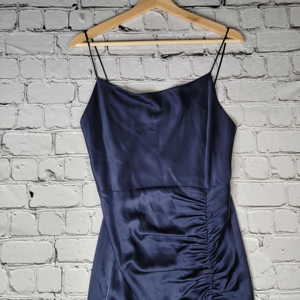 Alice and olivia top diana ruched maxi dress