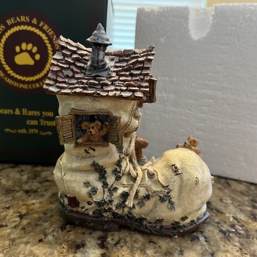 Boyds Bears Bearstone Ol' Mother McBear The More the Merrier Shoe House