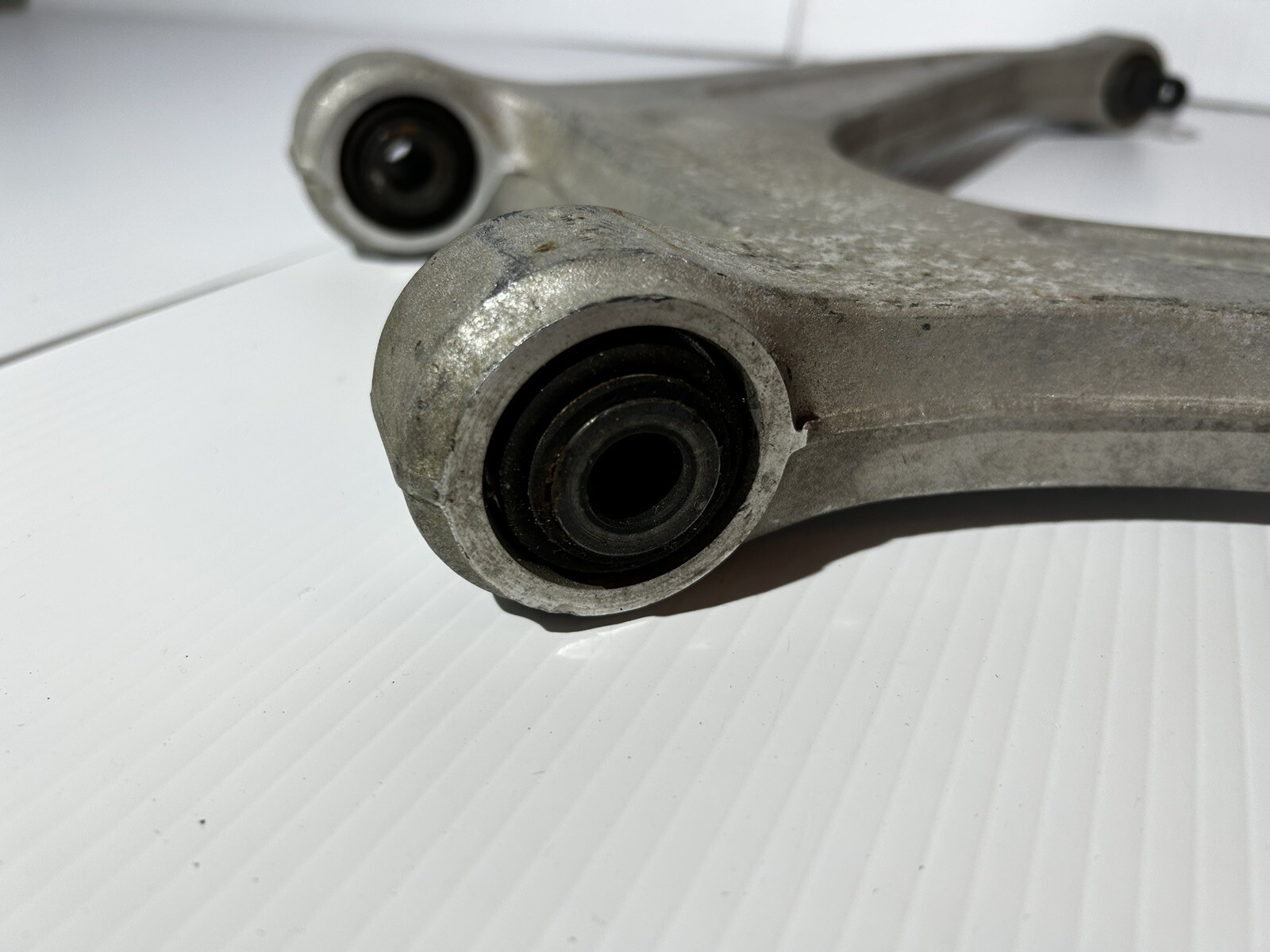 Lamborghini Gallardo, LH/RH Rear Lower Control Arm, Used, P/N 400505311B