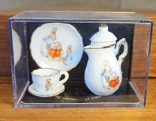 Miniature Dollhouse Reutter Porzellan Tea Set Germany Peter Rabbit  Beatrix Pott