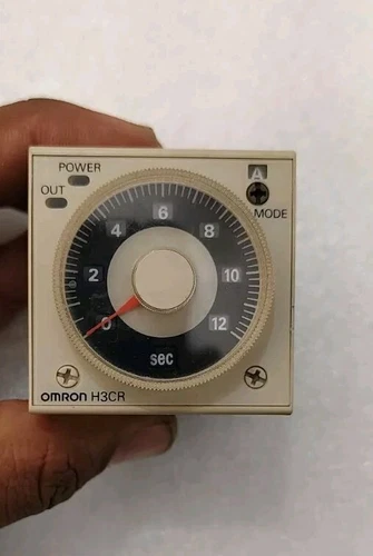 H3CR-A OMRON 100-240V AC 11PIN TIMER FREE FATS SHIPPING FEDEXX