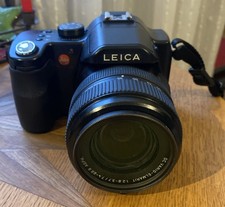 Leica V-Lux 1 Kamera mit 35-420mm Zoomobjekti...