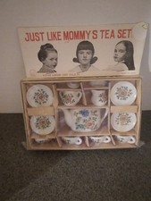 Vintage JUST LIKE MOMMY TEA SET 9240 Larami Corp Phila PA made In Japan