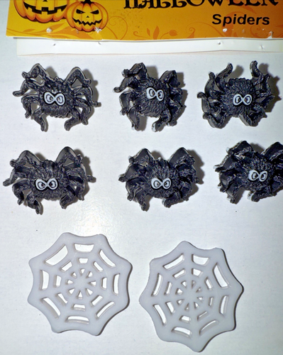 Dress It Up Buttons Halloween Spooky Spiders Shank Back Buttons New NWT - Picture 3 of 5