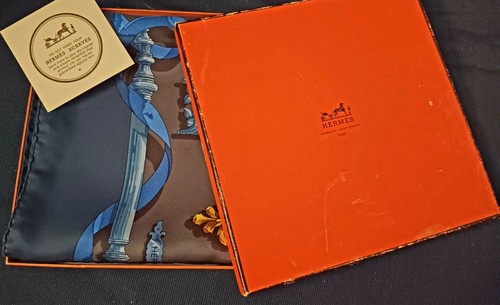 Xlarge HERMES Carre 90 FERRONNERIE Gold & Blau 100 % Seide Schal