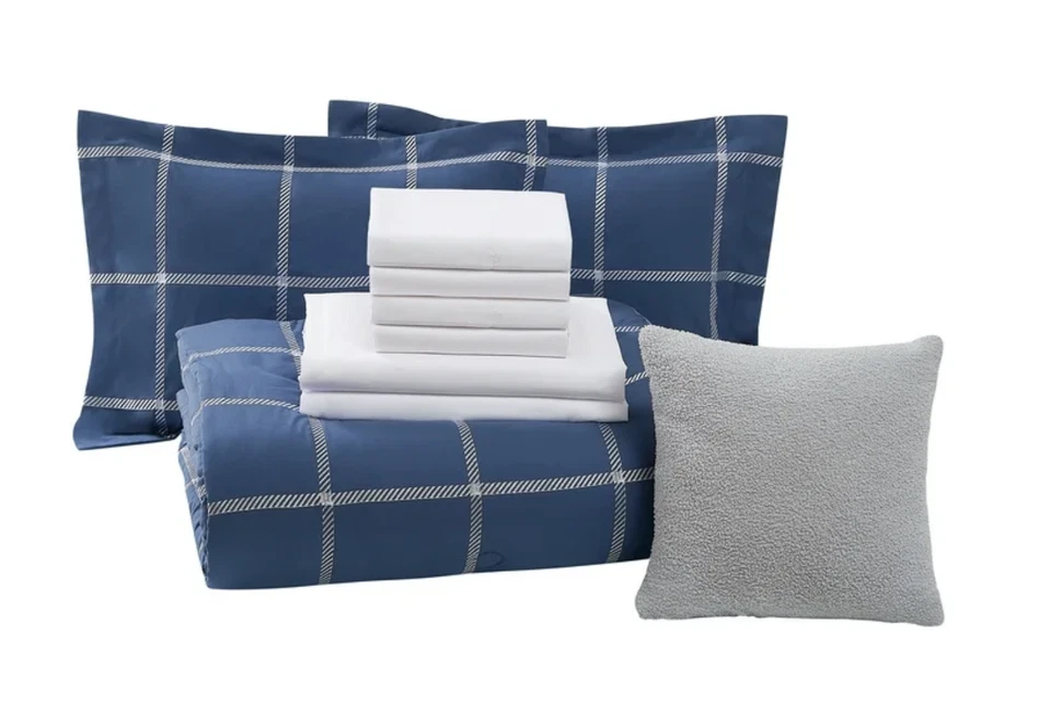 Nuevo Juego de edredón y sábanas de 10 piezas cama en bolsa almohadas azules y blancas COMPLETO Foto 3 de 4