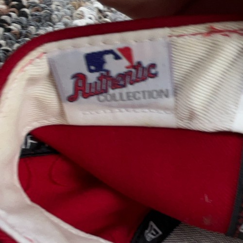 Vintage Cincinnati Reds Hat Cap Fitted 7 1/4 Red Black 90s Plain Logo 59Fifty - Picture 14 of 15