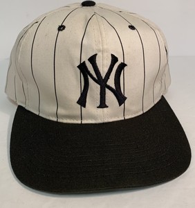 yankee hat green under brim