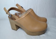 Universal Thread Watson Women's 9.5 Tan Platform Clog 4" Block Heels Buckle NEW