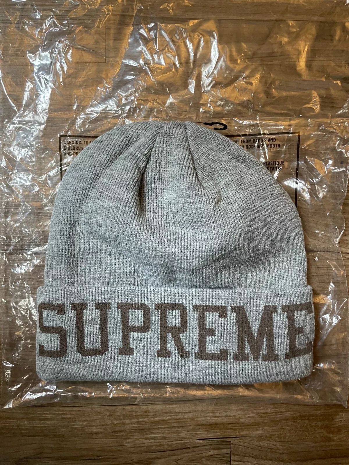 Bonnet universitaire Supreme New Era gris bruyère NEUF livraison gratuite