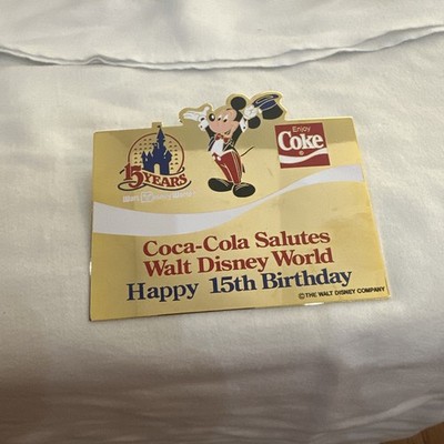 Disney Pin COCA-COLA SALUTES WALT DISNEY WORLD 15th BIRTHDAY Anniversary 1986