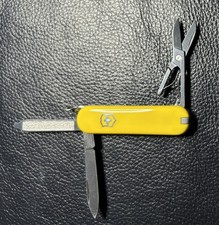 Victorinox CLASSIC SD Small Swiss Army Knife - Yellow - 58mm