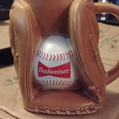 Budweiser Baseball Glove & Ball Design Beer Mug Stein w/ Handle Breweriana