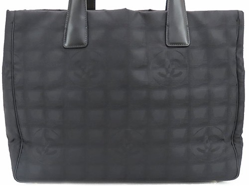 CHANEL Neutral Travel Line Tote MM Black Nylon Leather Shoulder Bag A15991 - Picture 2 of 10