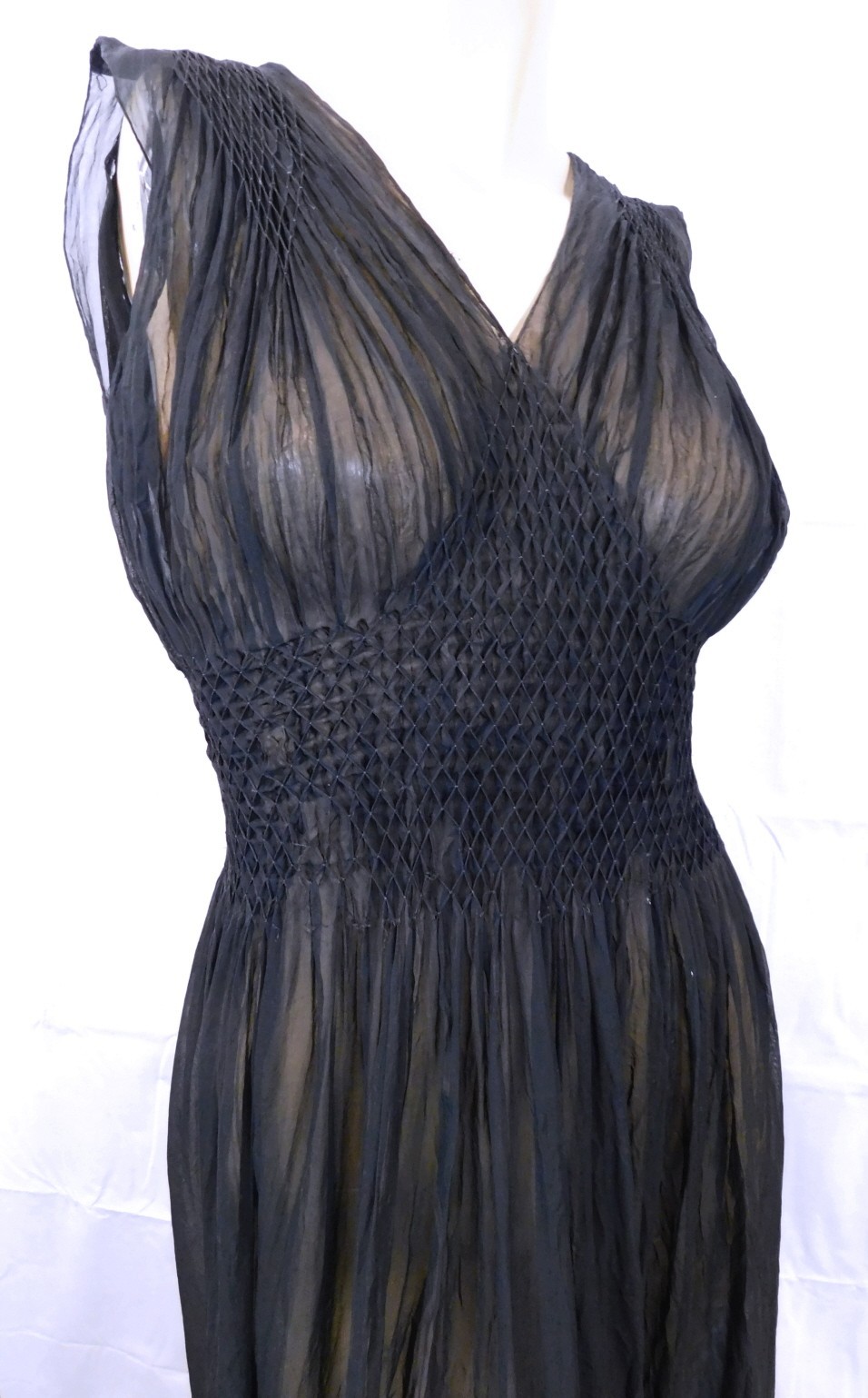 Vintage 1930s 30s Greek Revival Honeycomb Pure Silk Dress Gown Nightgown S