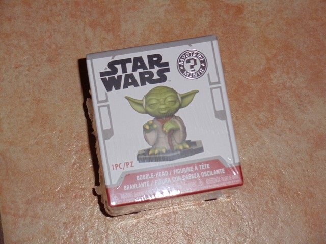 2019 Star Wars Funko POP Smuggler's Bounty Exclusive Dagobah Yoda Mystery Mini | eBay