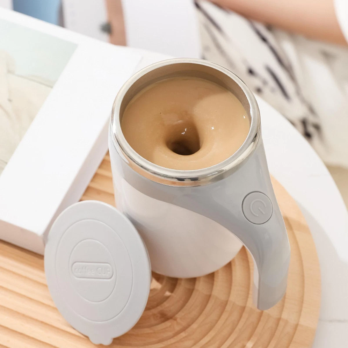 Auto Mixing Coffee Cup Magnetic Lazy Self Stirring Mug for Kitchen Outdoor  white