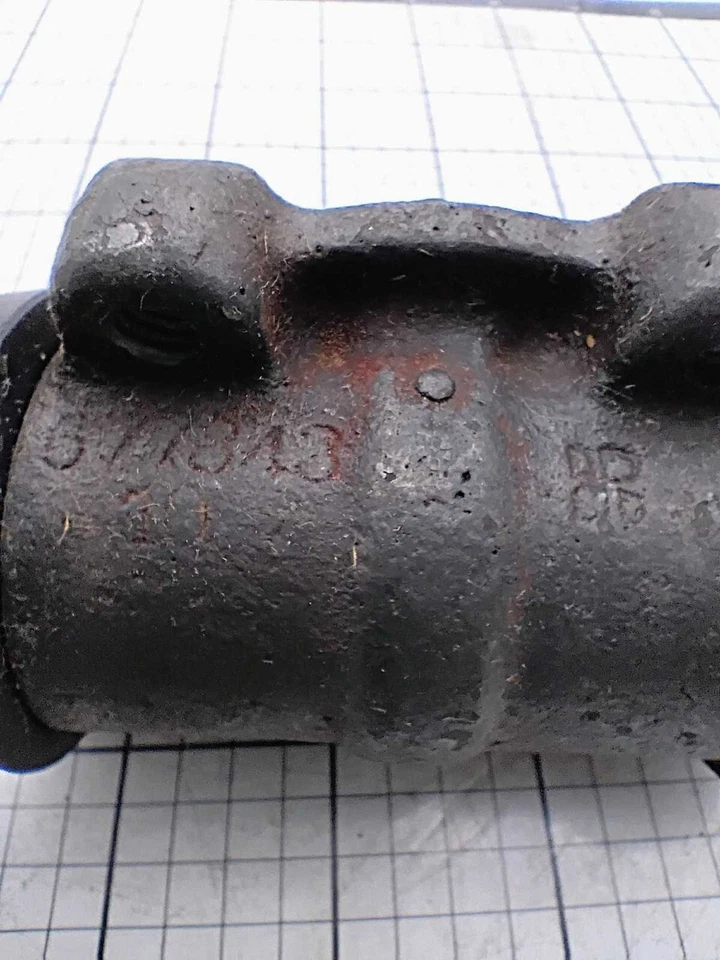 Cilindro rueda trasera izquierda Plymouth 1939-42 Mopar 678324 nuevo hecho en EE. UU. Foto 2 de 4