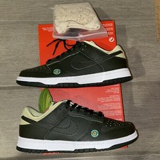 Size 8 - Nike Women