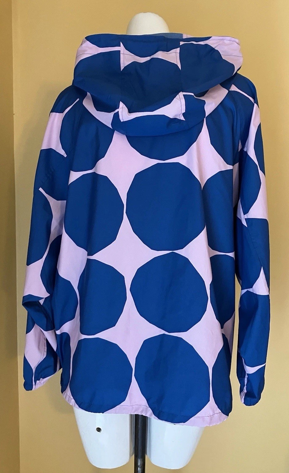 Marimekko Uniqlo Large Dot Jacket Wind Breaker Blue Pink Hood Zip Front XL thumbnail 2