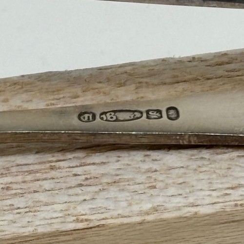 Antique Sugar Cube Tongs 4.5" - Picture 5 of 7