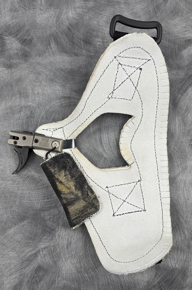 Winn Archery Free Flight Release C-10 LH Large - Image 3 of 4