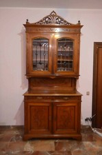 Credenza- vetrina doppio corpo Liberty 1920 intarsiata  in noce