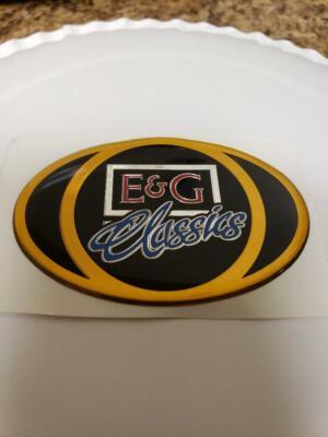 05 - 10 CHRYSLER 300 300C E&G CLASSICS EMBLEM