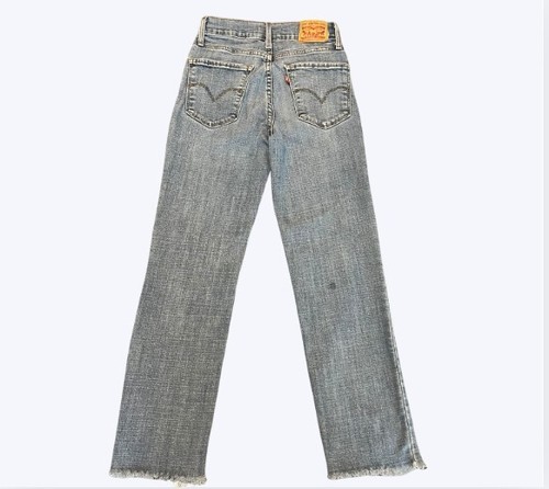 Levi's 724 High Rise Straight Jeans Size 24 Light Wash Straight Crop Jeans - Picture 3 of 4