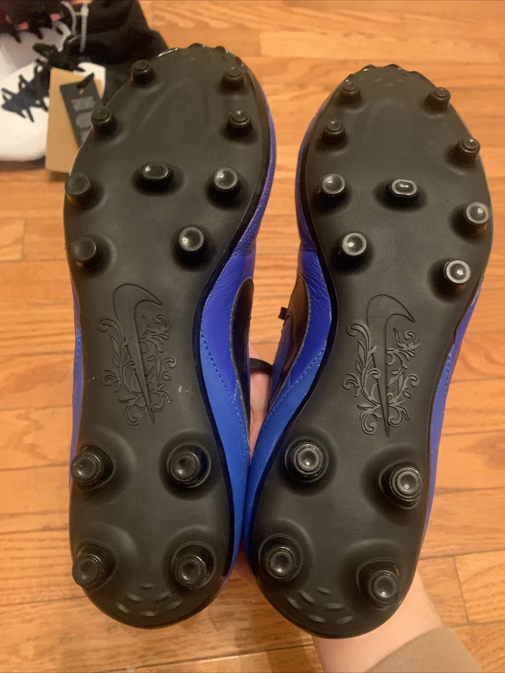 Nike Premier 3 FG Hyper Royal Black AT5889-404 Men's Size 7.5 Women's Size 9 - Image 3 of 4