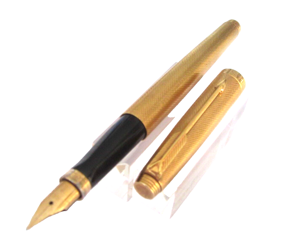 Parker 75 Fountain Pen Gold Plated Barley Grain Design 18K