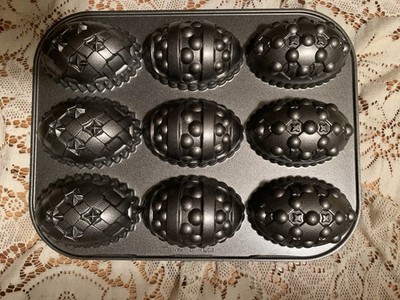 Nordic Ware Easter Egg Mini Cake Muffin Pan Cast Alumunim 10'' x 13''