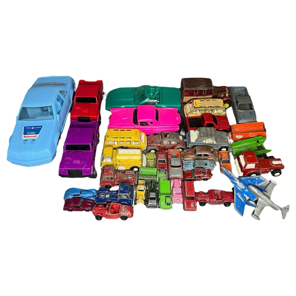 x37 Lot Vintage TOOTSIE TOY USA Diecast & Plastic Car Truck Trailer Lot