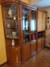 Mobile  Ciliegio Vetrina Sala Larghezza  240 Altezza 220 Profondità 43. Modulare