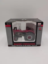 1/16 SpecCast Massey Ferguson 98 GM Diesel Tractor 