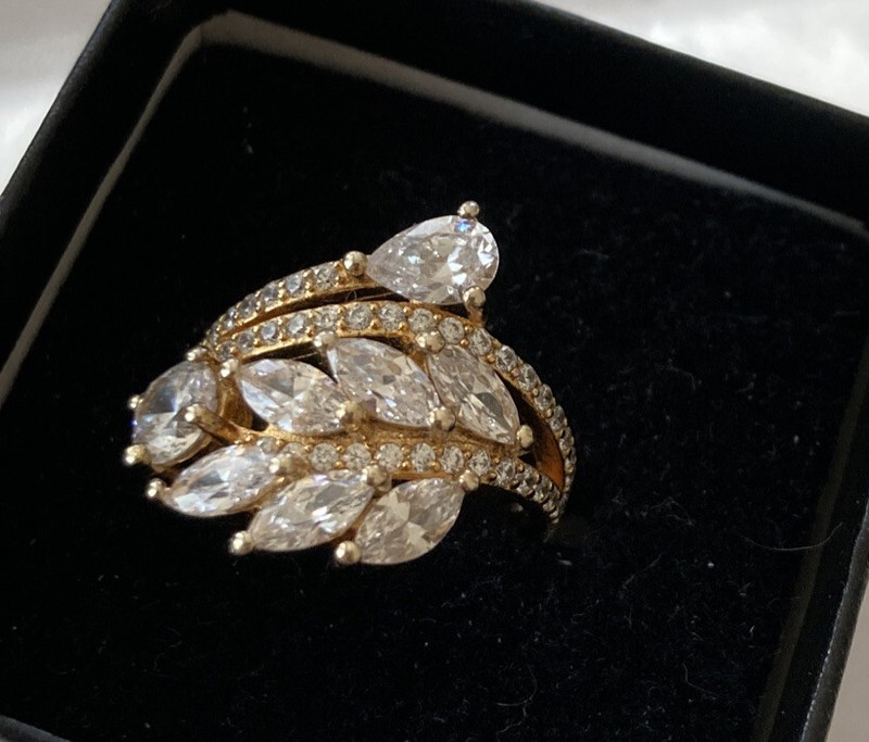 Vintage Milor, made in Italy CZ Leaf Motif pinky ring.