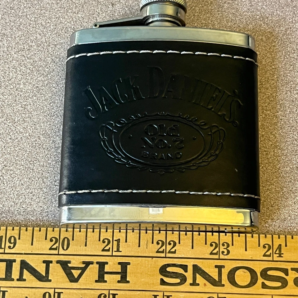Jack Daniels Frasco Bolsillo Cadera Cuero Negro Acero Inoxidable 5oz 2009 Antiguo No. 7 Foto 2 de 4