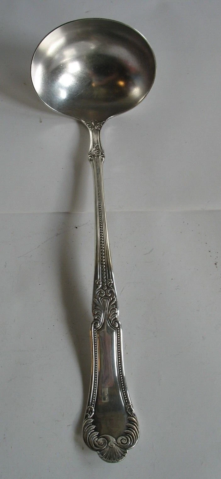 Vtg 1847 Rogers International LOTUS 11" soup ladle scrolls shells beads 1895- di