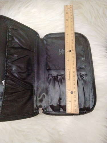 It Cosmetics Reisepinseletui schwarz für Ulta - Bild 5 von 8