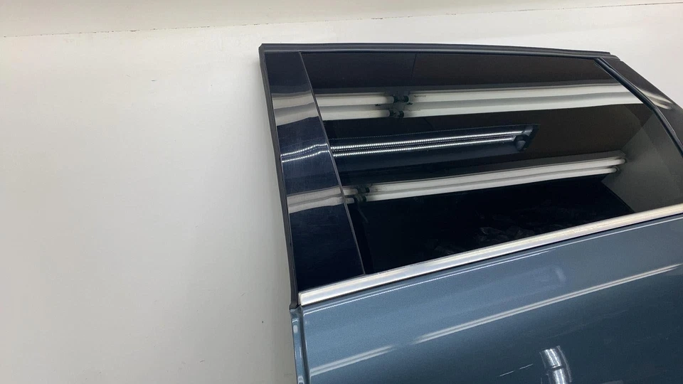 ⭕ 2014-2015 Mercedes-Benz B Electric Drive Rear Driver Side Door Left Blue - 894 Foto 3 de 4