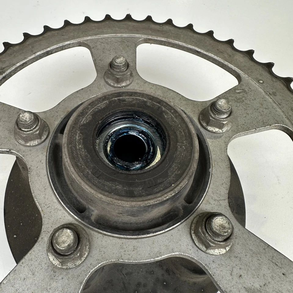 Suzuki DL250 Vstrom 2019 Rear chain sprocket carrier (47T-520) 64511-21K00 - image 4 of 4