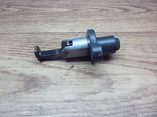 SUZUKI VL 125 INTRUDER LC A4 /   Steuerkettenspanner