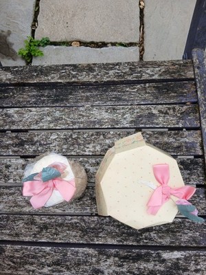 VINTAGE Boots Bouquet 100g Dusting Powder & 3 X 75g Soaps Excellent late 60s Con