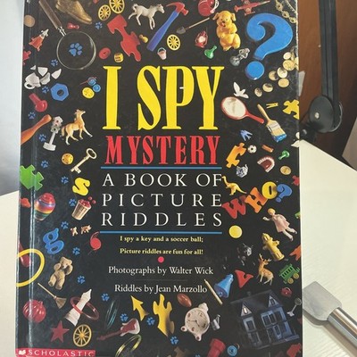 I SPY MYSTERY: A BOOK OF PICTURE RIDDLES - Hardcover *Excellent Condition*