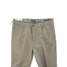 NWT Dockers Signature Iron Free Khaki Straight Fit Flex Comfort Pants 33x32