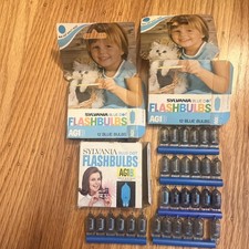 Sylvania Blue Dot Vintage Flashbulbs AG1B 30 Thirty  Blue Bulbs UNUSED