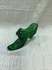 Fenton Art Glass Emerald Green Cat Head Slipper Shoe Daisy Button Pattern 5"