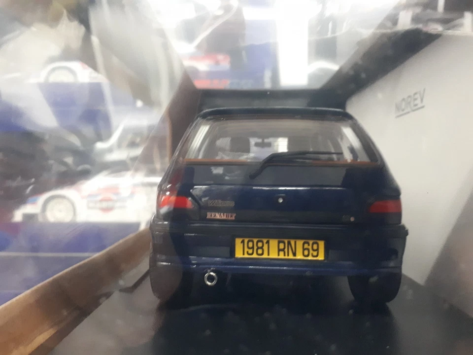 Norev 1:18 185230 Renault Clio Williams 1993 - Immagine 4 di 4